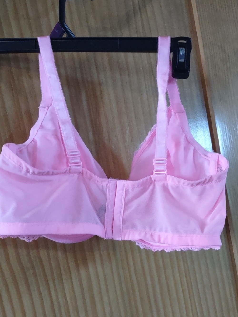 40DDD Torrid Pink Lace Underwire Bra - Picture 2 of 3
